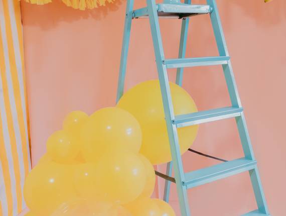 Para crianças de Editorial - 15 anos 