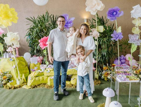 Para crianças de Jardim encantado da Aurora