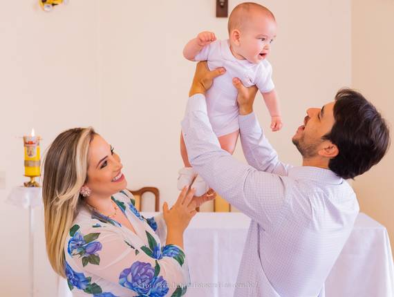 Batizado de Fotografia de Batizado Capela Madre Paulina em Maringá-PR