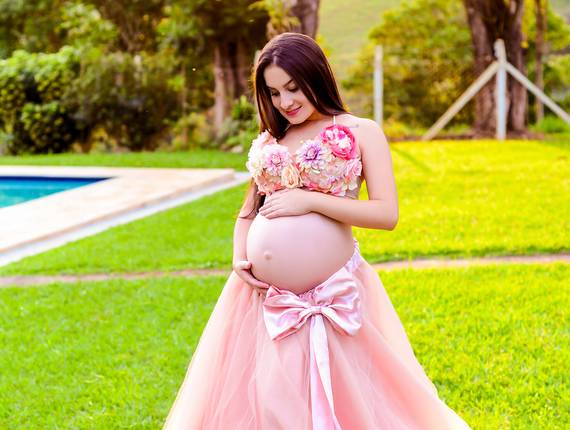 gestante  de Você entende o sentido da vida quando ela cresce dentro de você