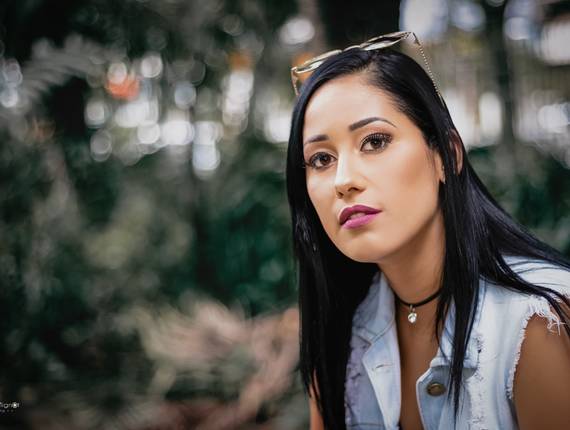 Fotografia Feminina de Ludmila Spangenberg