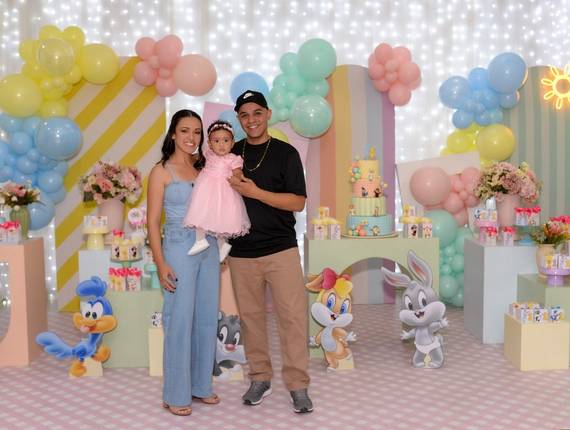 Aniversário Infantil de Primeiro Aninho Olívia