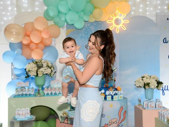 Aniversário Infantil de Primeiro Aninho Adam