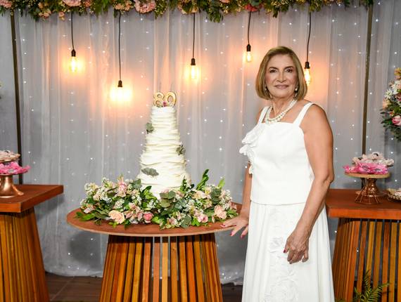 Aniversário Adulto de Maria José 80 anos 