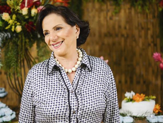 Aniversário Adulto de Aniversário Zélia