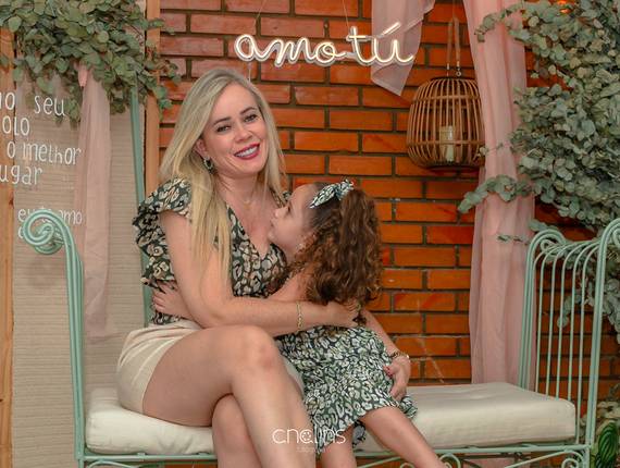Ensaio Temático de Ensaio Especial Dia das Mães