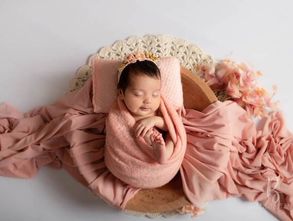 Newborn de Primeiros dias- Lívia Mari