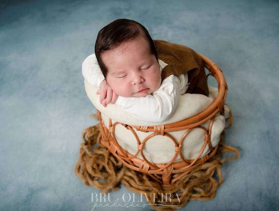 Newborn de Ensaio Newborn do Enzo com 25 dias 