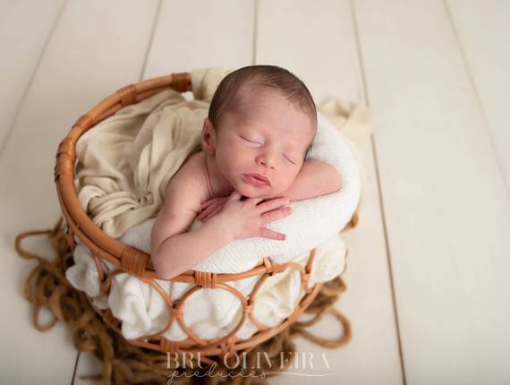 Newborn de João Victor com apenas 8 dias