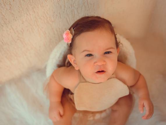 Acompanhamento de Eloá 8 meses