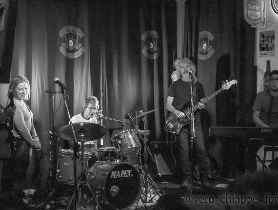 Shows en Merlo de Black Amaya (08/03/2025)