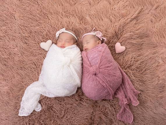 PRIMEIRO MÊS de MANUELA E LUÍSA | 1 MÊS