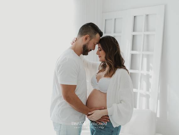 Ensaio Gestante em Estúdio de Ensaio gestante em Mogi das Cruzes – Euriane e Fábio