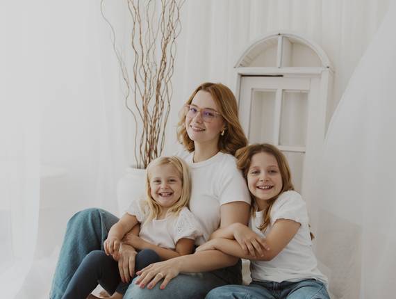 Ensaio de Família de Ensaio de Família em Estúdio em Mogi das Cruzes | Kamilla e suas meninas