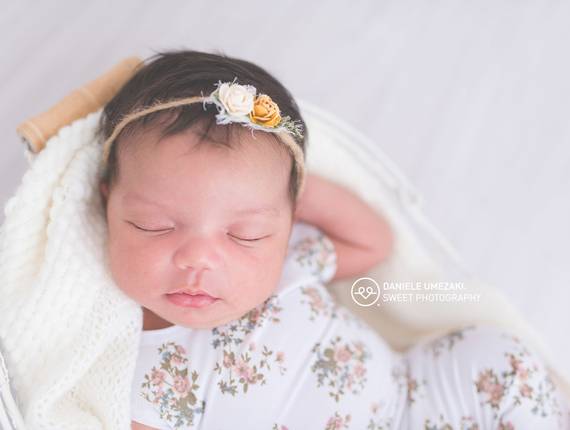 newborn de { Helena, ensaio newborn }