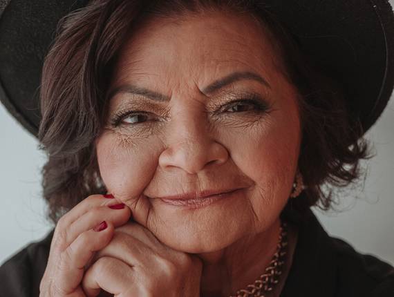 ENSAIO FEMININO de Ensaio Feminino - 70 anos da Dona Iranir 