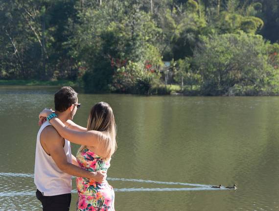 Casais apaixonados de Lais + Thiago