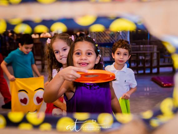 Festas Infantis de Catarina | 6 anos {Neon}