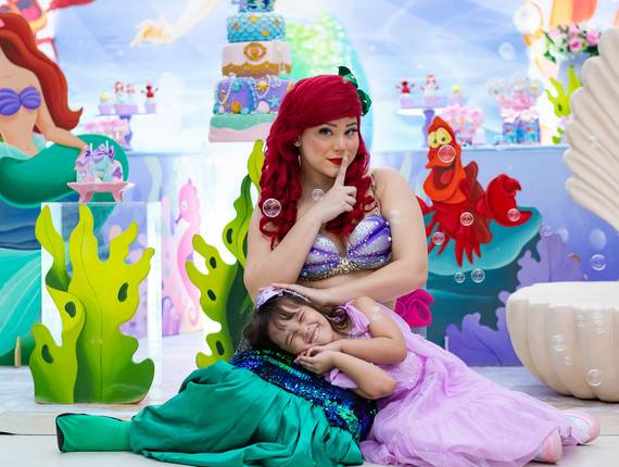 Festas Infantis de Anna 4 anos - Uma noite com a Ariel - Pequena Sereia
