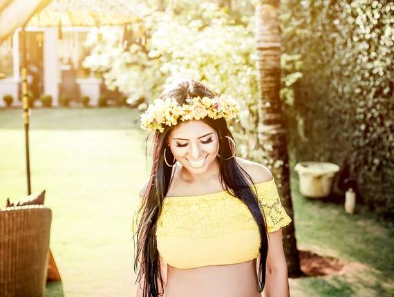 Externo de Simone a espera da Livia