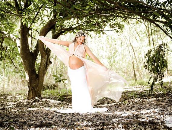 Externo de Lays à espera da Maria de Lourdes