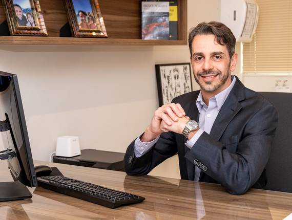 CORPORATIVO de FABRICIO LADEIRA