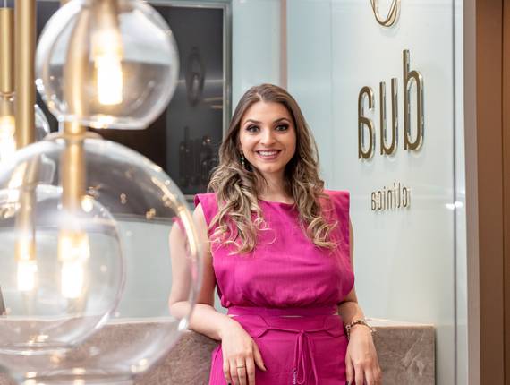 CORPORATIVO de VANESSA RANGEL