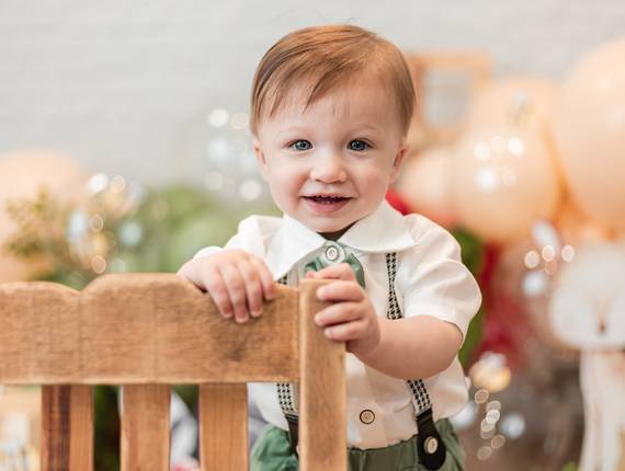 1 ANINHO de APOLO • 1 ANINHO • ESTÚDIO • BOSQUE