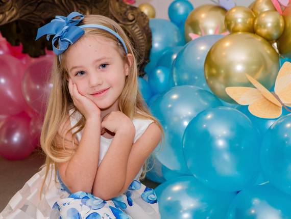 FESTAS de Laura • 6 Anos • Cinderela