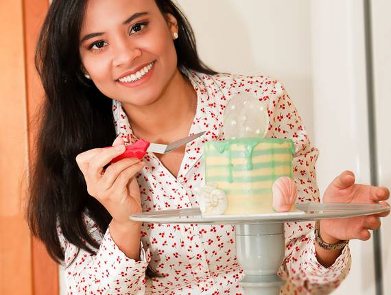 Ensaio Feminino de Ensaio Empreendedora - Janaína (Lima Bolos Artesanais)