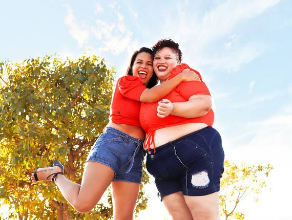 Ensaio Feminino de Ensaio de Amigas - Carol e Kely