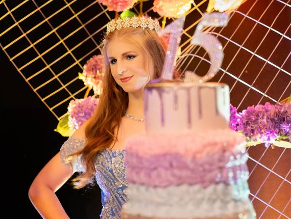 Aniversário de Debutante de 15 anos da Monique