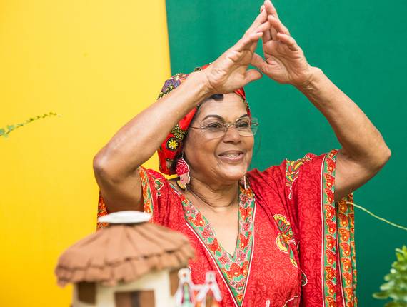 Familia de Maria Eliza | 70 Anos | Africa | Espaço Emunah