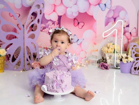 Smash the Cake de Destruindo o bolo com Alice