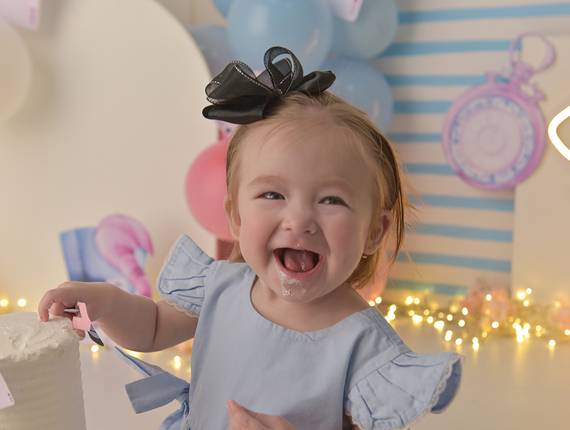 Smash the Cake de Stella no País das Maravilhas