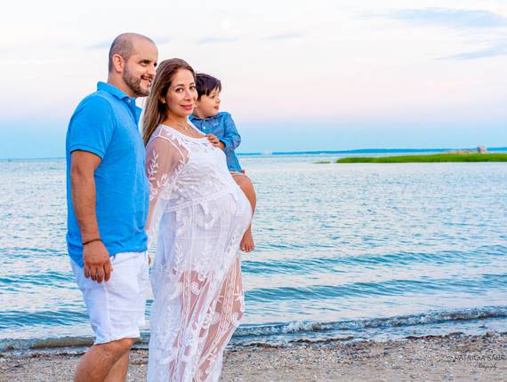 Maternity de David Alejandro is coming