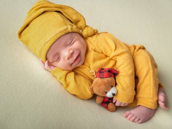 ENSAIOS DE NEWBORN de NEWBORN RAVI 