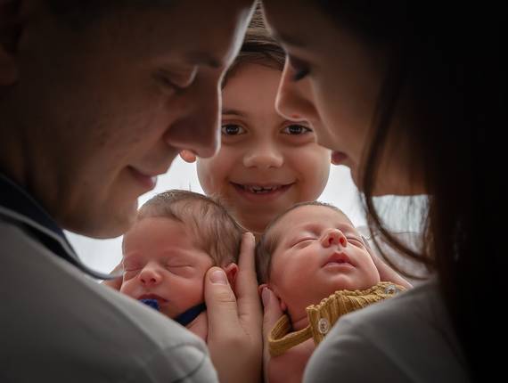ENSAIOS DE NEWBORN de NEWBORN GEMEOS  ERICK & HEITOR 19 DIAS