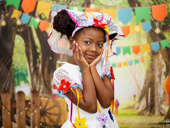 CRIANÇAS  de FESTA JUNINA 2020