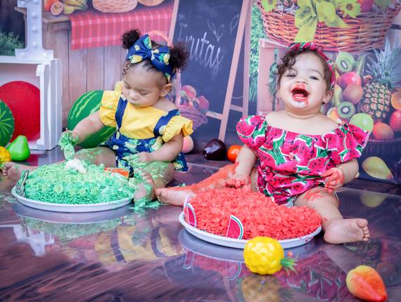 SMASH THE CAKE de LIZ & LUÍSA - TEMA QUITANDINHA