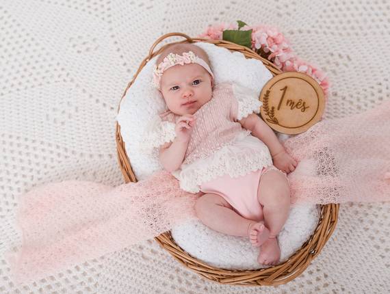 Acompanhamento do bebê de Acompanhamento Celina