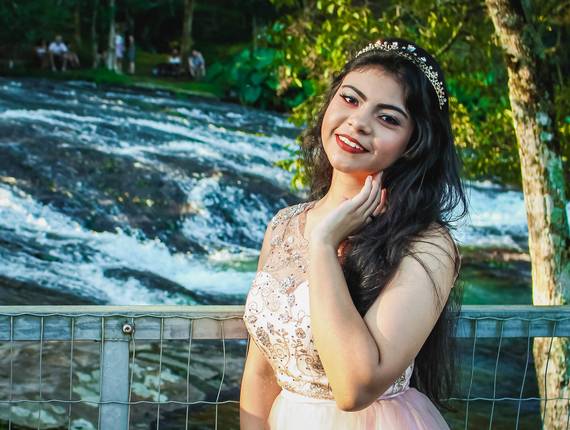 Ensaio de Debutante  de Ensaio Giovanna