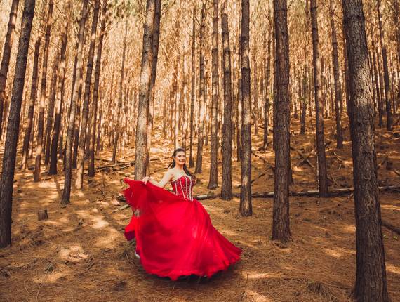 Ensaio de Debutante  de Thaís