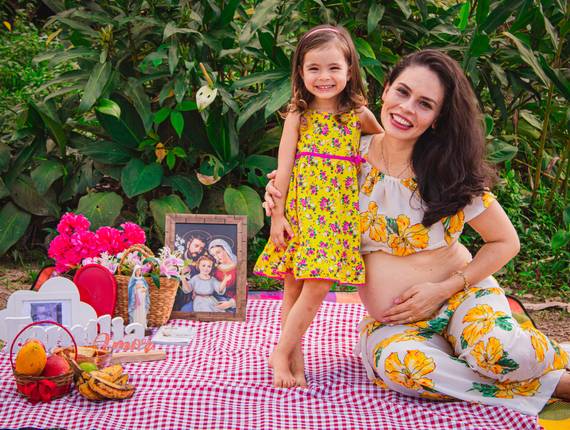 Gestante de Kathlen e Livia 