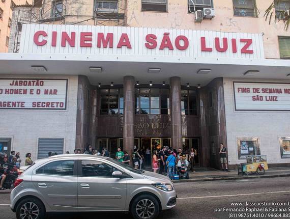 Arte de Cobertura do lançamento de O Agente Secreto em Recife | Classe A Agency