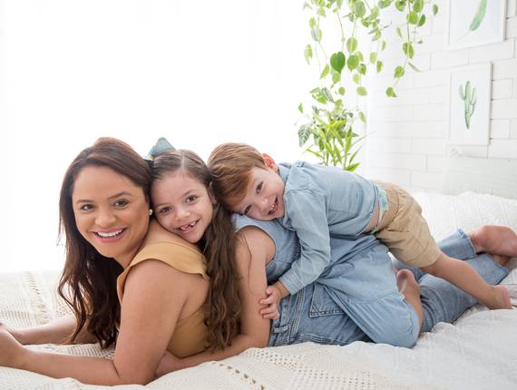 Temáticos de DIA DAS MAES - PAULA, ISADORA E BENÍCIO