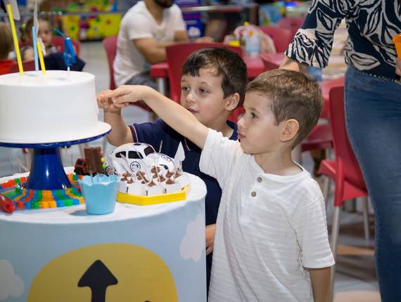 Eventos de theo faz 4!