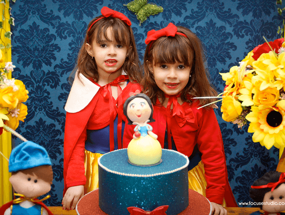 Aniversários de Gabriela e Isabela