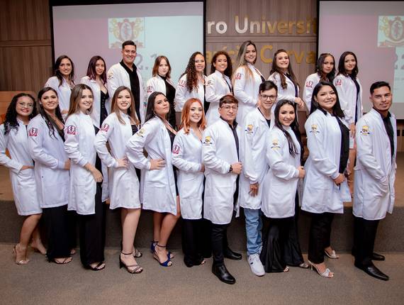 Formatura de Cerimônia do Jaleco - Odontologia