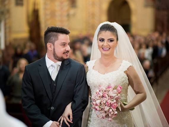 Minhas noivas de Milena Thomas